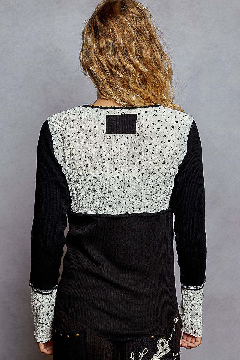 Black Floral Contrast V-Neck Top