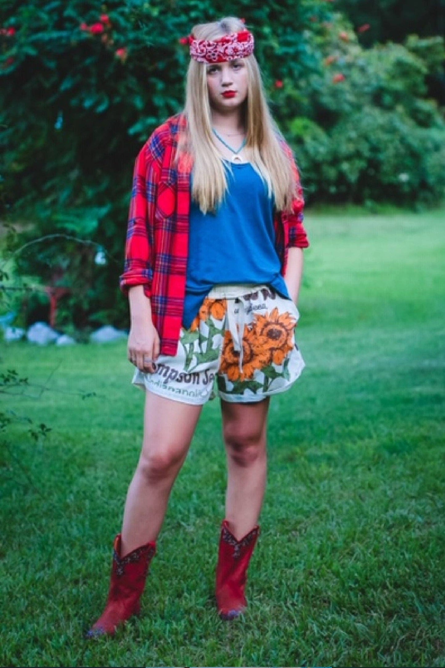 🌻 Thompson Sunflower Shorts 🌻