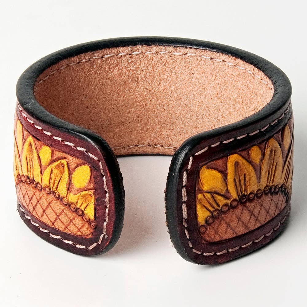 LC-ADBRF162 Hand tooled carved Genuine Leather Bracelet women