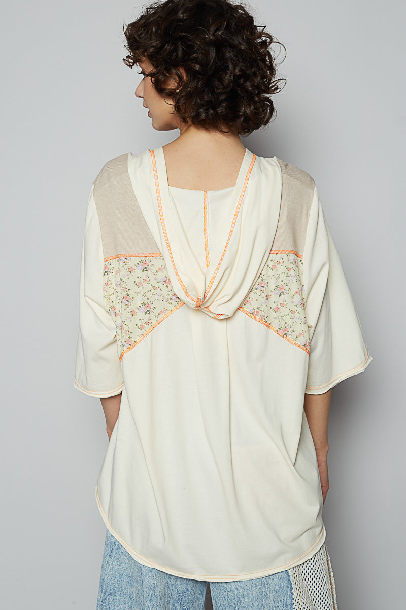 V-Neck Half-Sleeved Roomy Top