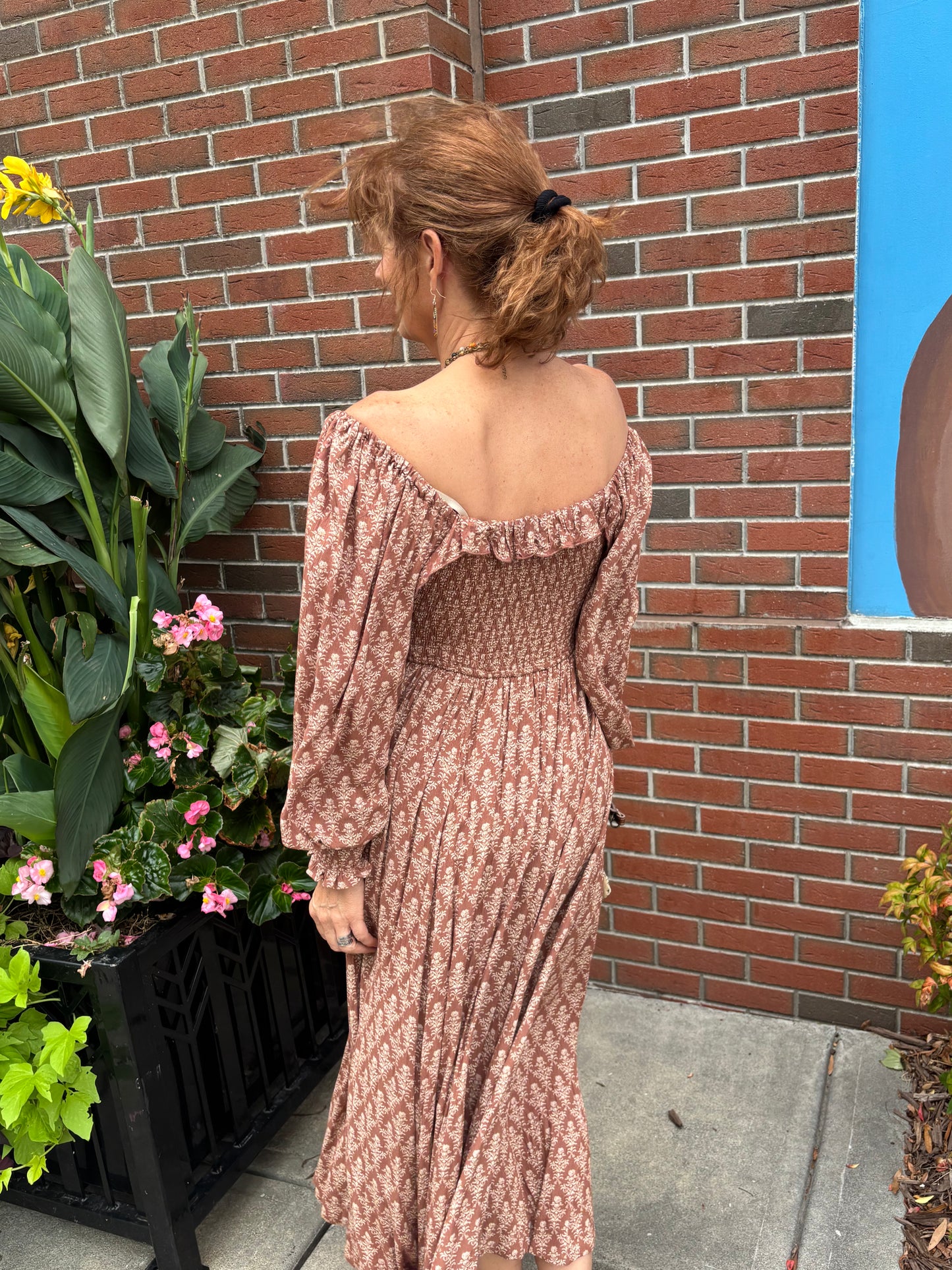Mocha Brown Smocked Floral Dress 🌸✨