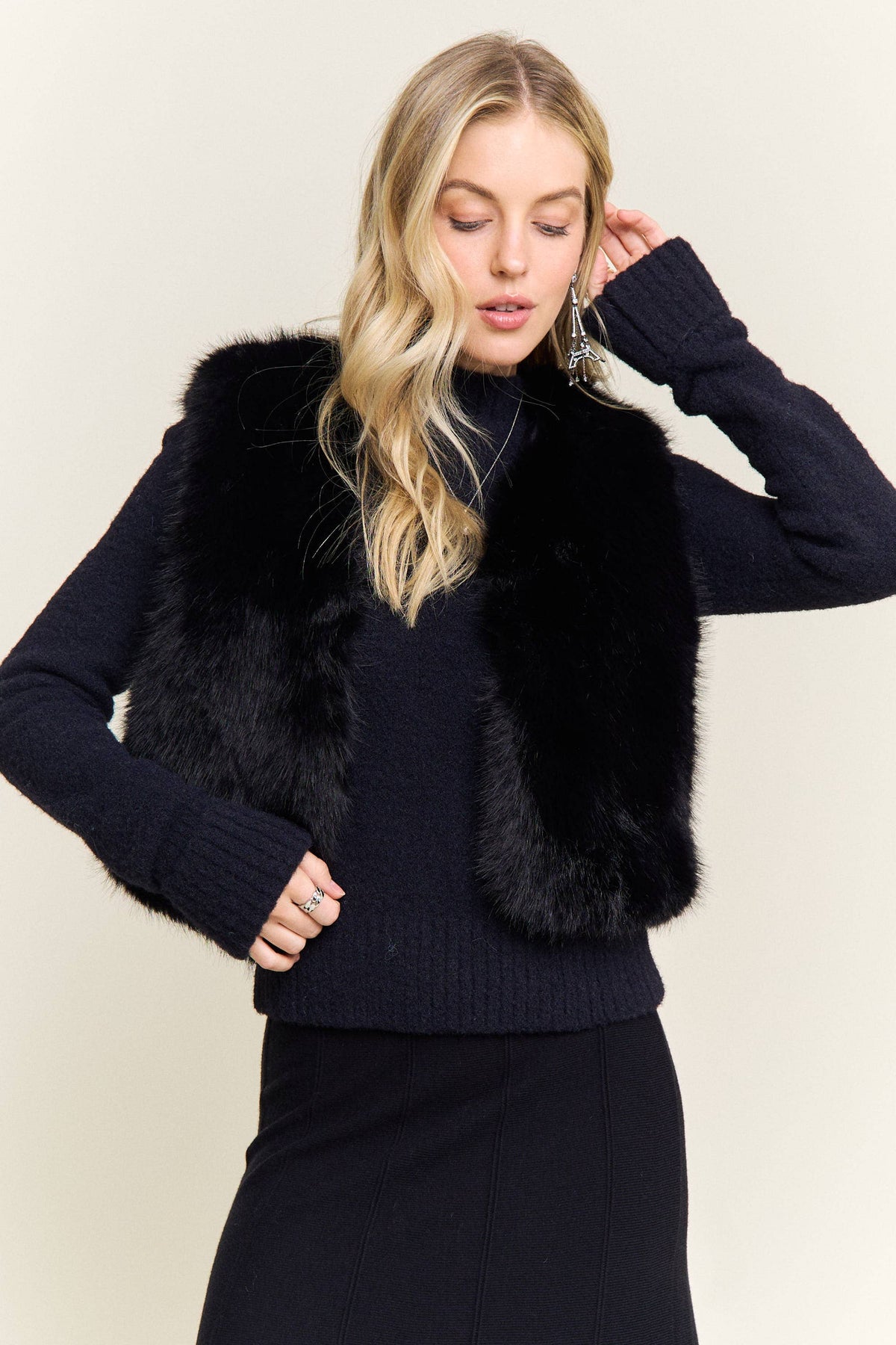 FAUX FUR OPEN FRONT CROP VEST