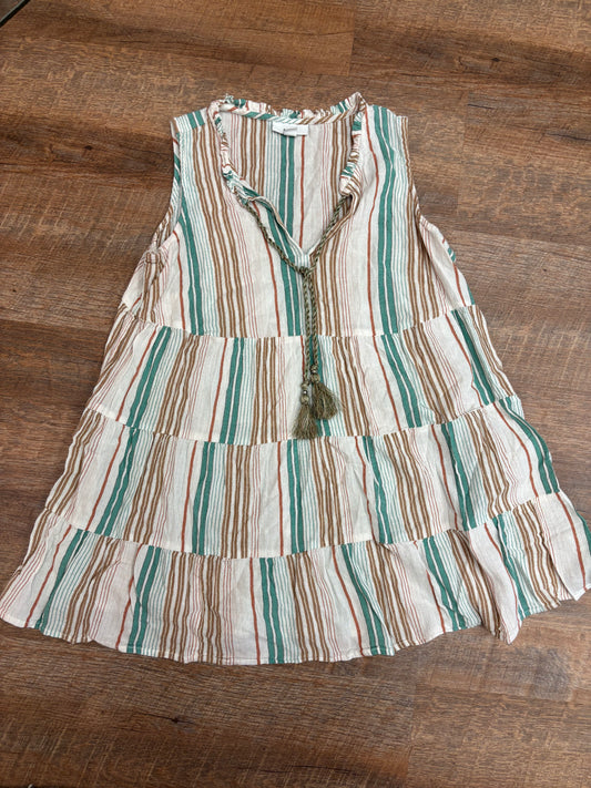 Tiered orange and green tank