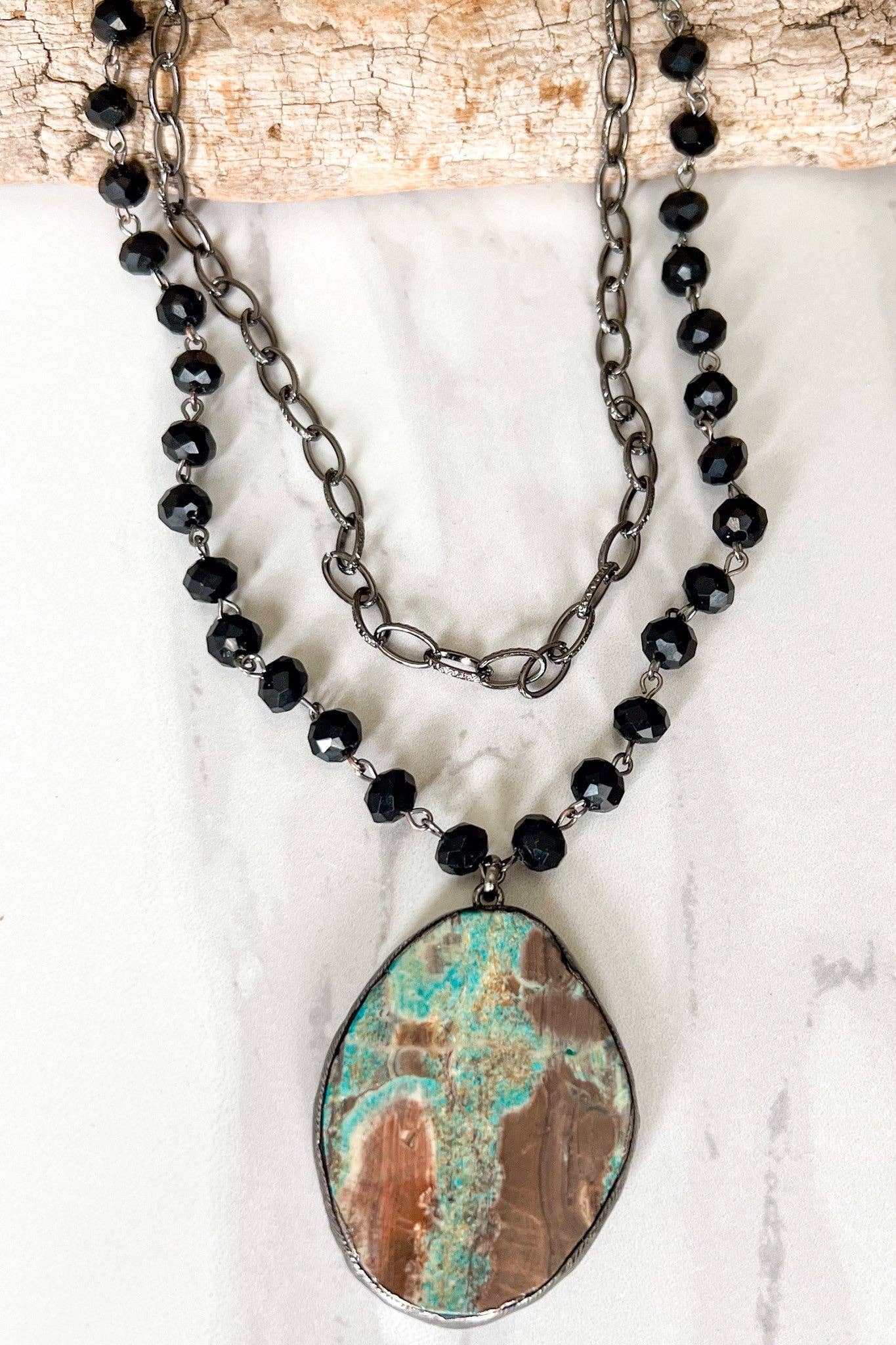 Paige Necklace Black