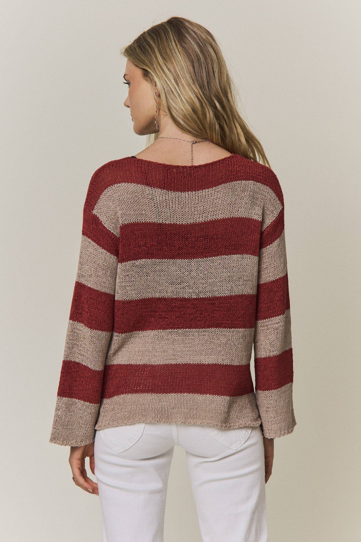STRIPED LIGHTWEIGHT KNIT SWEATER