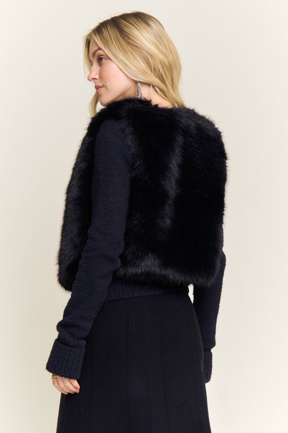 FAUX FUR OPEN FRONT CROP VEST