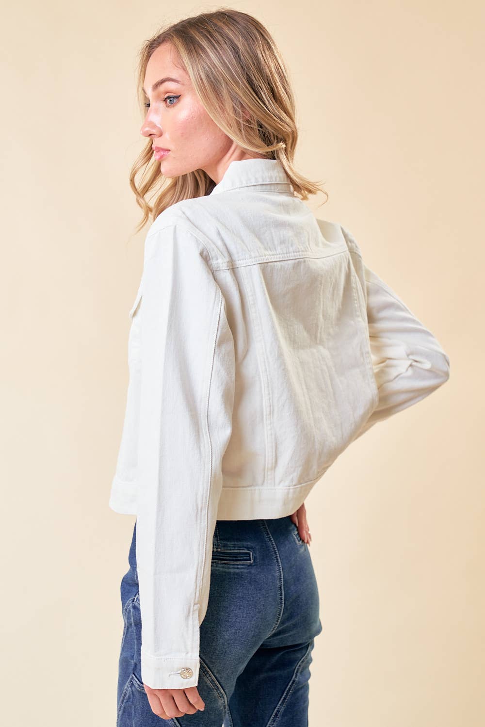IVORY ESCAPE OFF WHITE DENIM CROPPED BUTTON DOWN JACKET