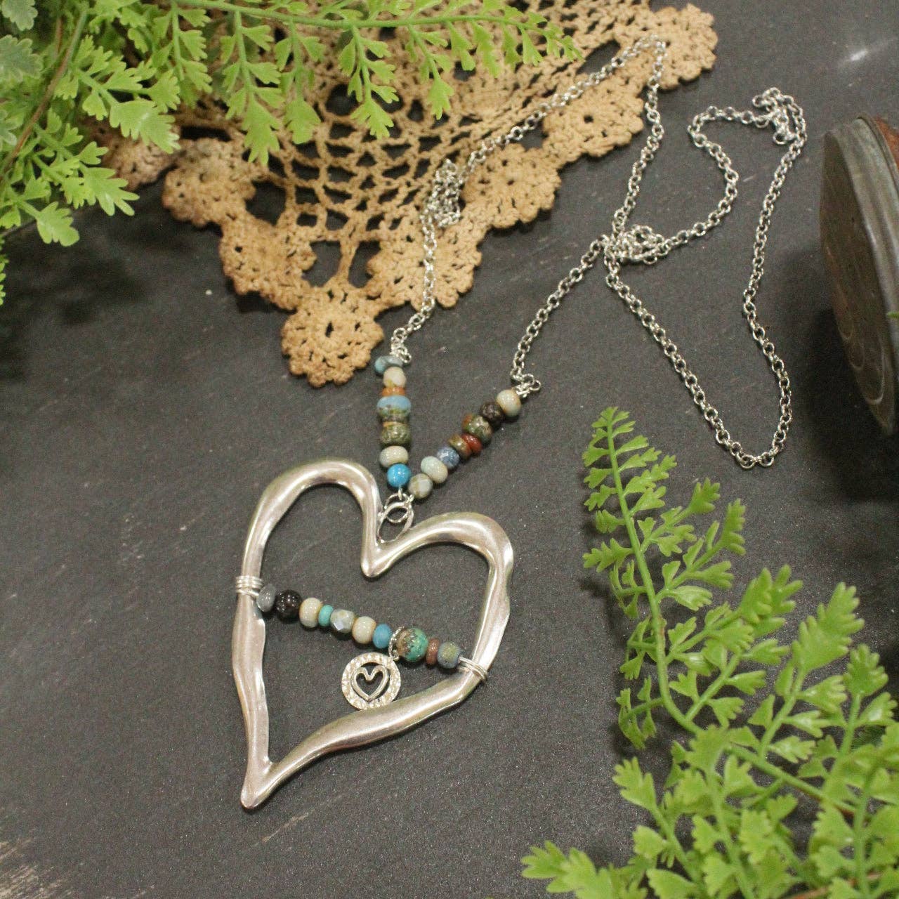 Retro Lovin' Necklace