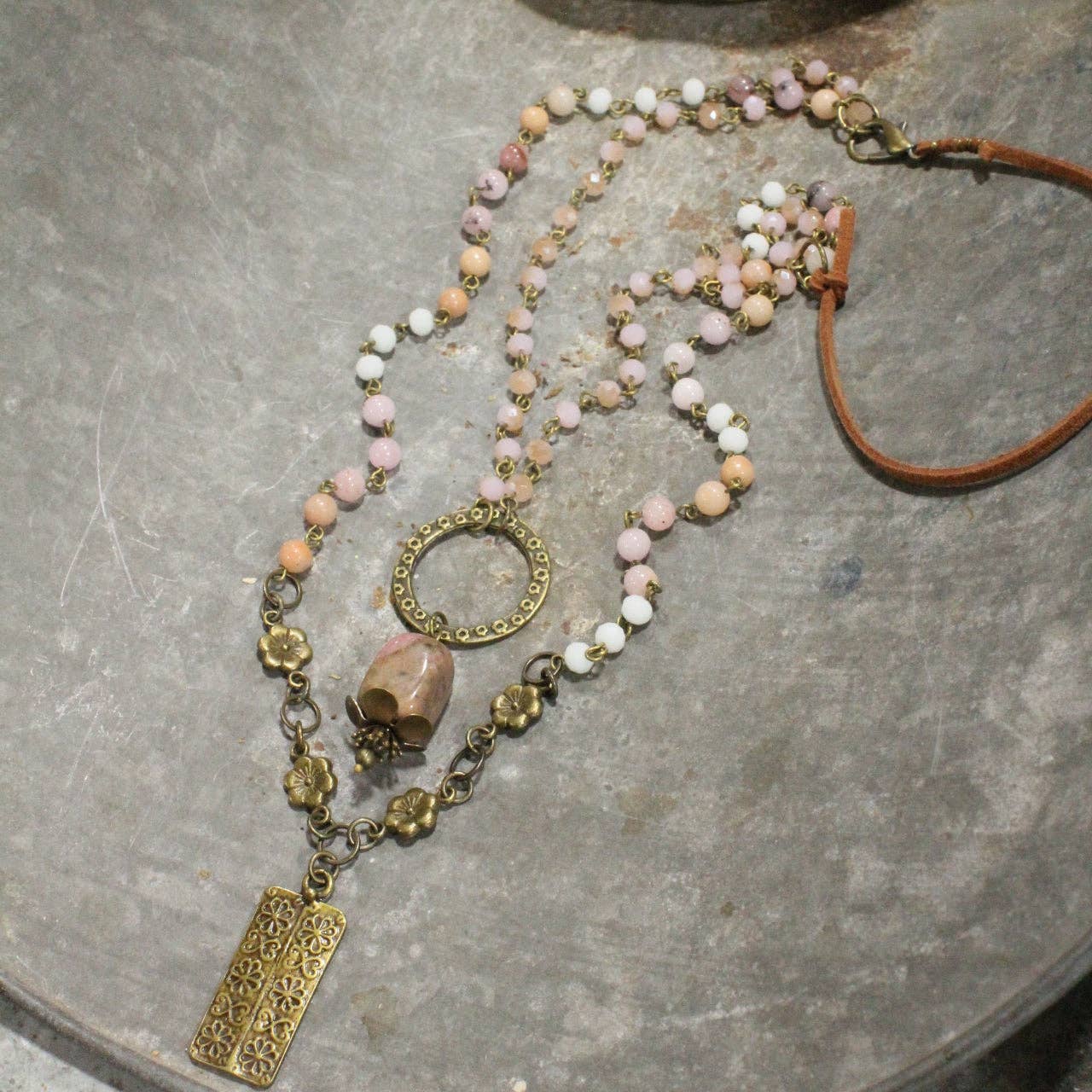 Double Layered Blush & Flower Pendant Necklace
