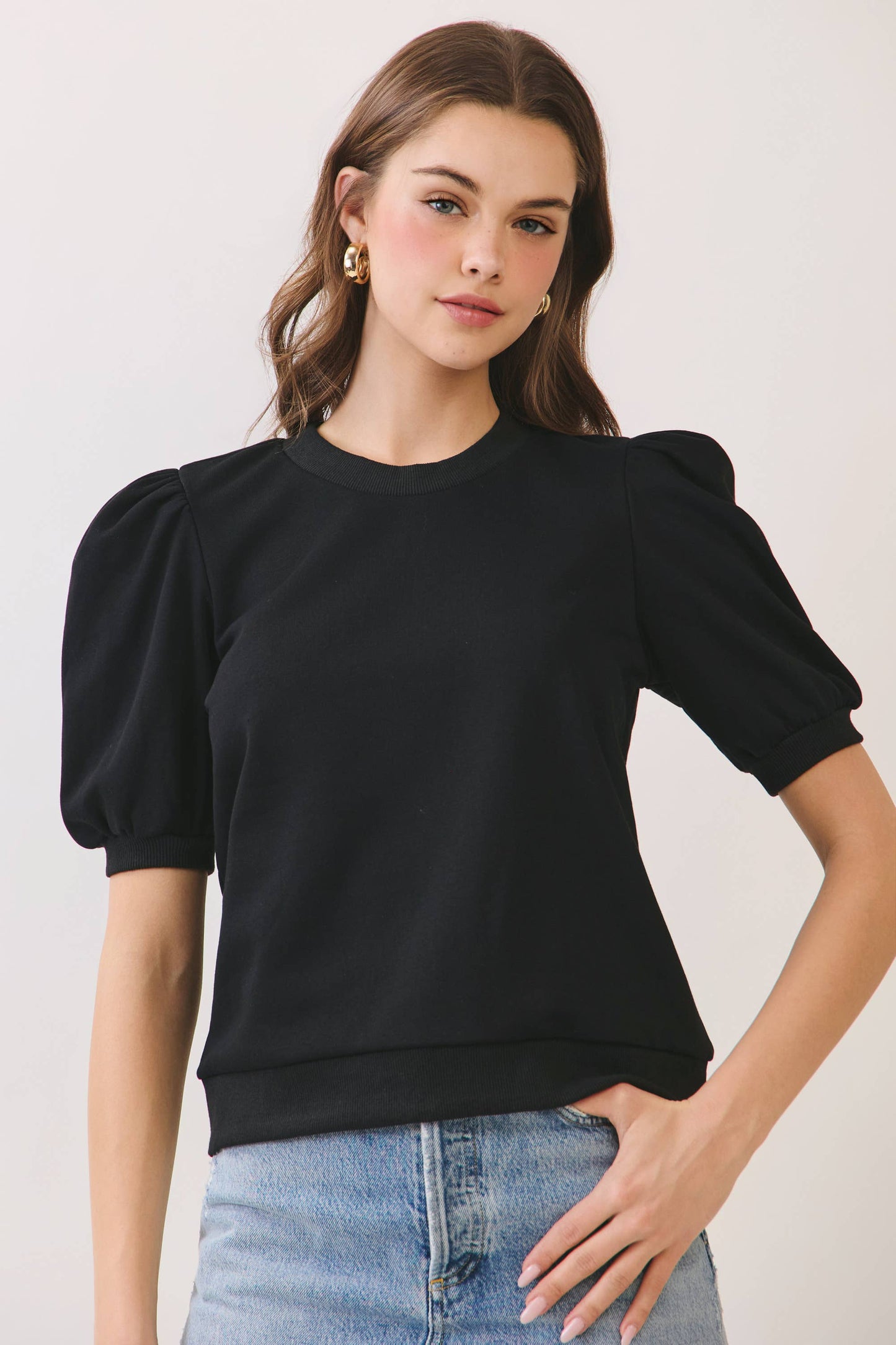 CT8936-Crew Neck Short Puff Sleeves Knit Top