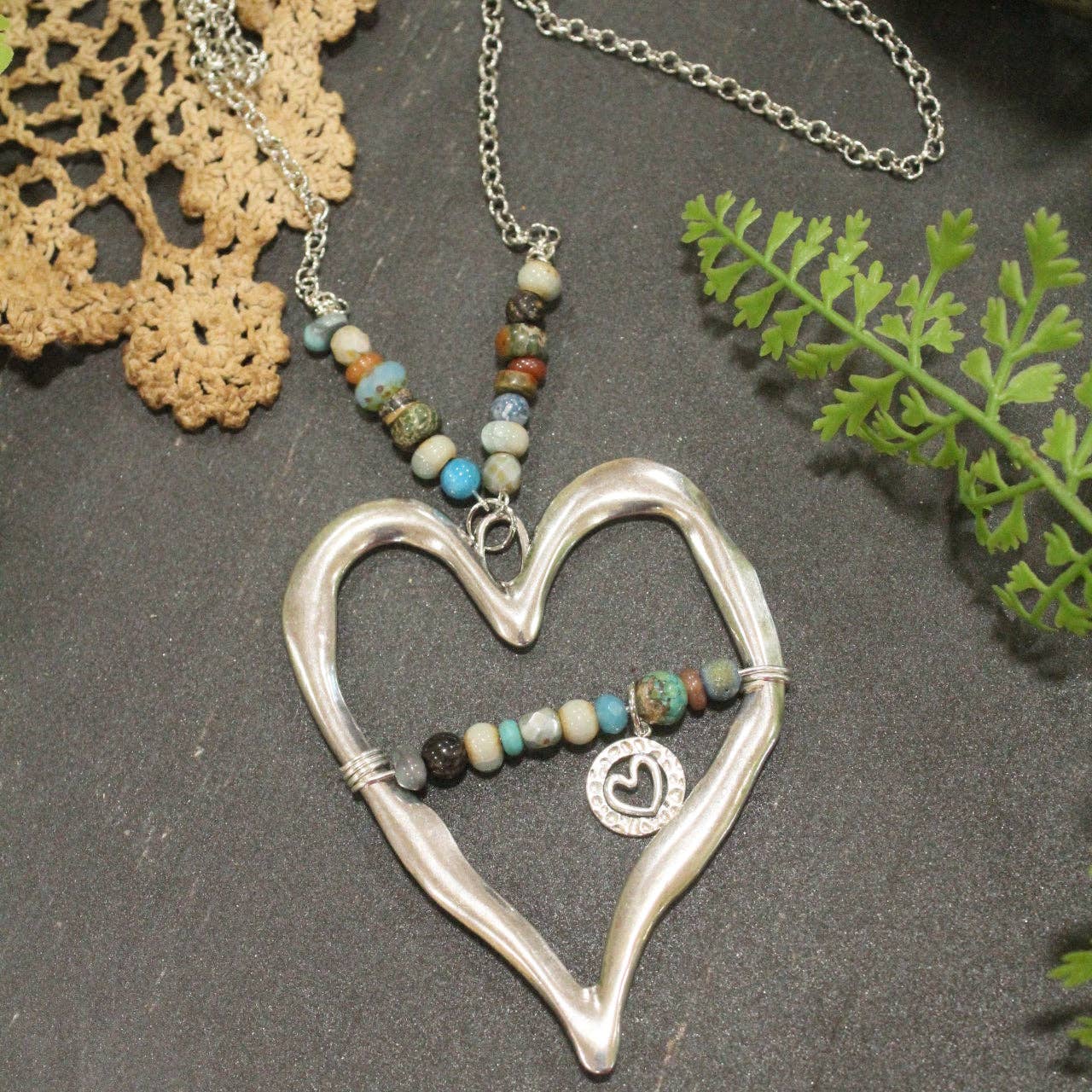 Retro Lovin' Necklace