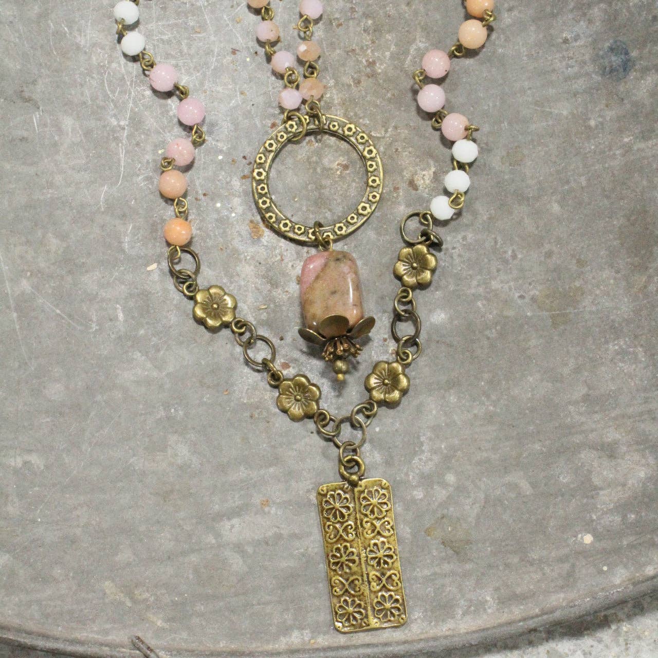 Double Layered Blush & Flower Pendant Necklace
