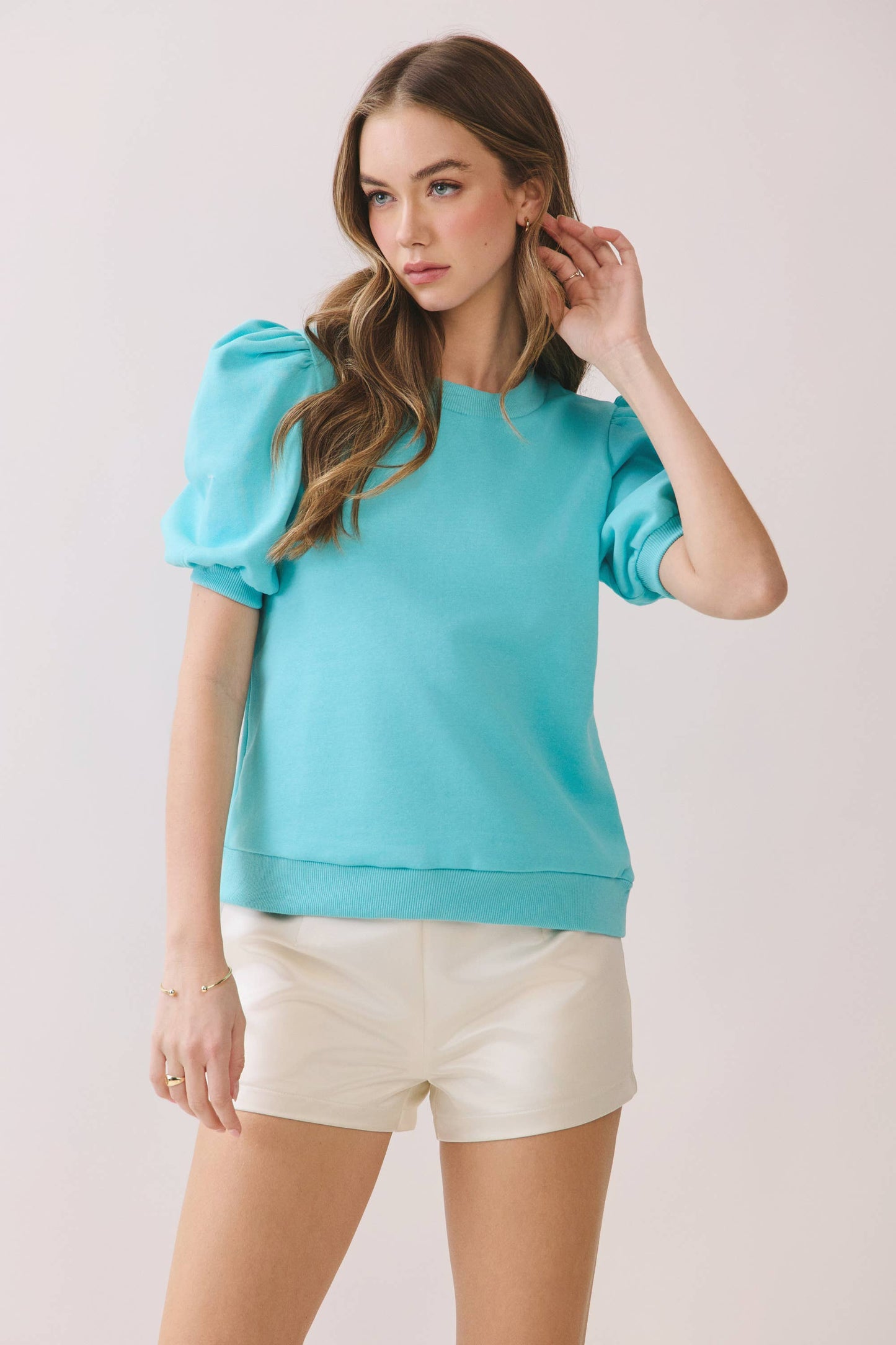 CT8936-Crew Neck Short Puff Sleeves Knit Top